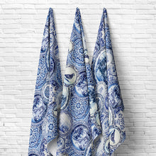 Load image into Gallery viewer, Eco-Chic - Tablecloth - Delft